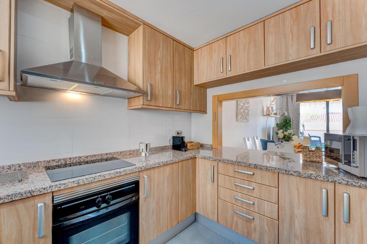 Modern Apartment With Large Terrasse, Bbq, Fast Wifi, 2 Pools Пуэрто-де-Сантьяго Экстерьер фото